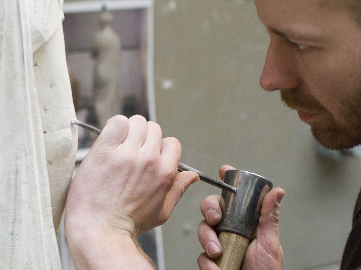 Carving Student