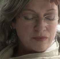 Ta Dah Trailer still