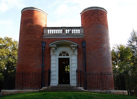 Queen Anne\'s Summer House